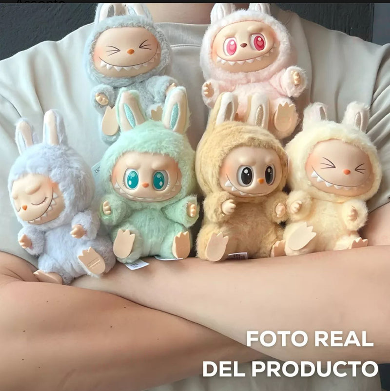 Boneco Chaveiro Pelúcia Labubu da série The Monsters